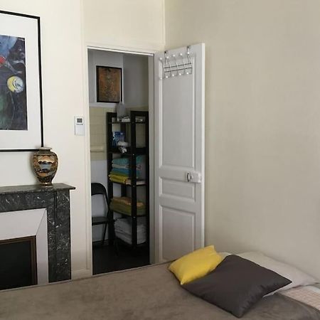 Grand Appartement Proche Cathedrale 4 Pers Реймс Экстерьер фото