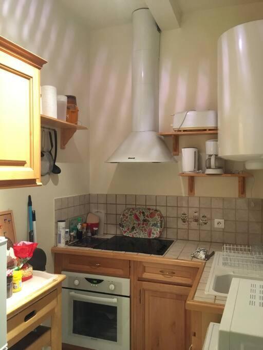 Grand Appartement Proche Cathedrale 4 Pers Реймс Экстерьер фото